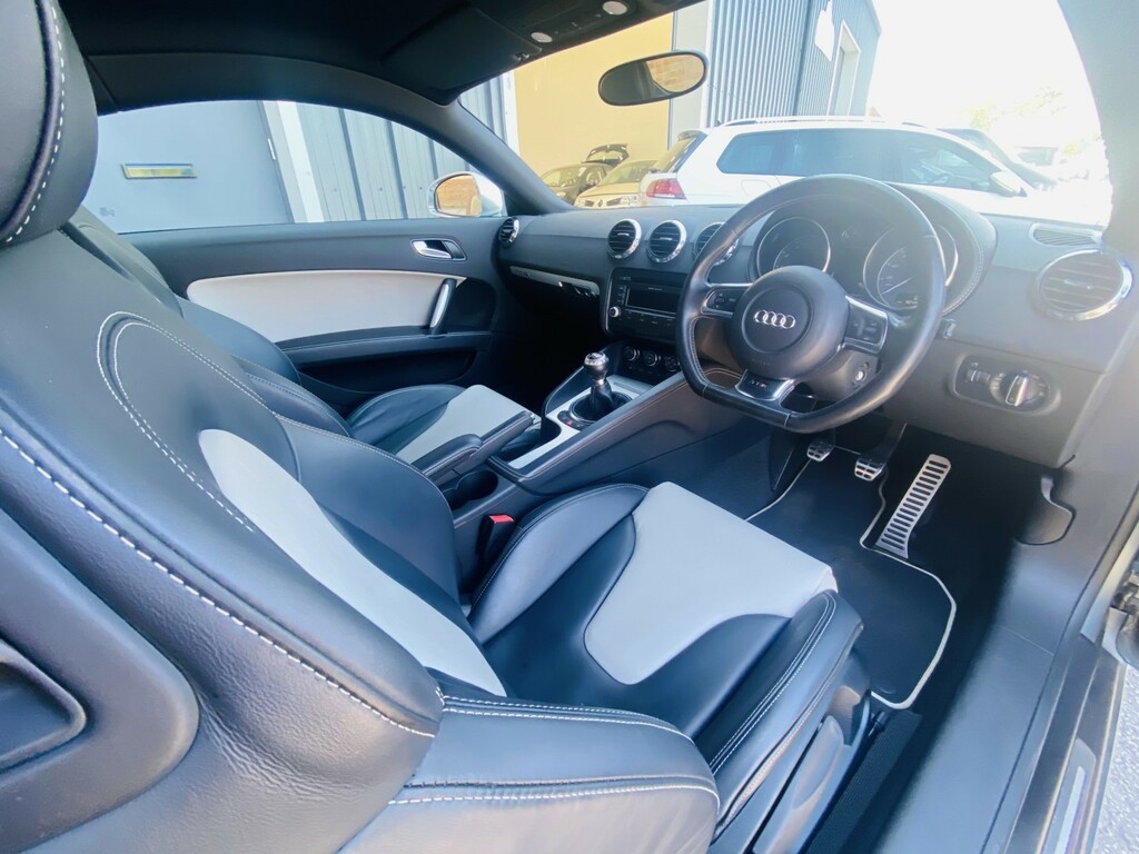 Audi TTS 2L Null White #11