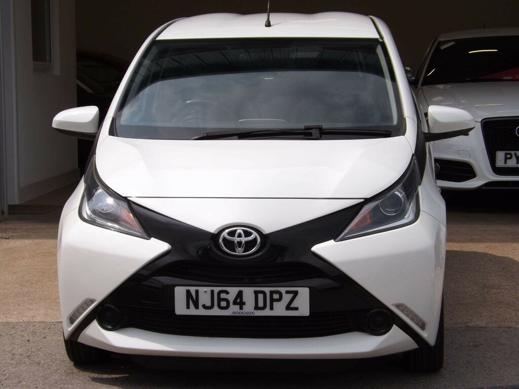 Toyota Aygo 1.0 Vvt-i Mode White #10