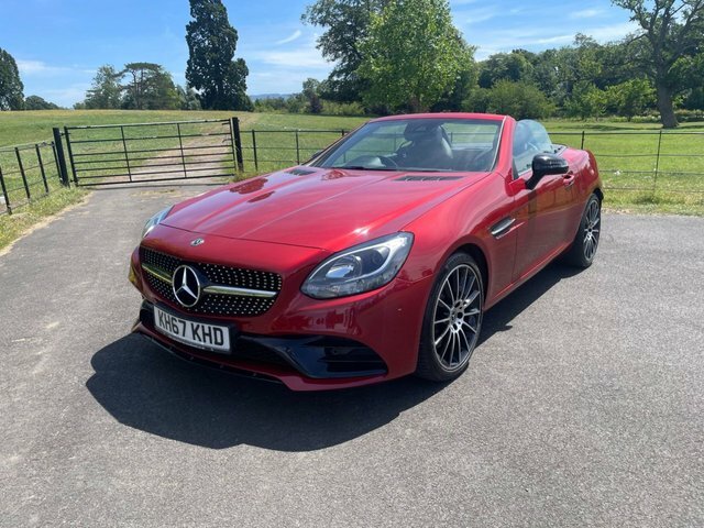 Mercedes-Benz SLC 2017 2.0 Slc200 Amg Line Convertible G- Red