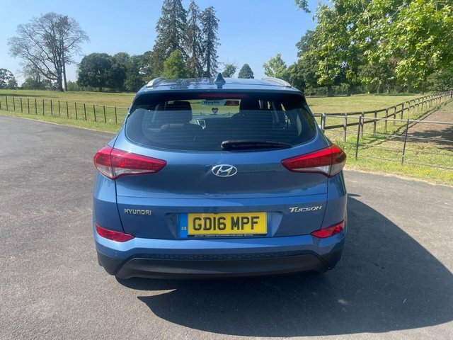 Hyundai Tucson 2016 1.7 Crdi Blue Drive Se Nav Suv Man GD16MPF Blue #4