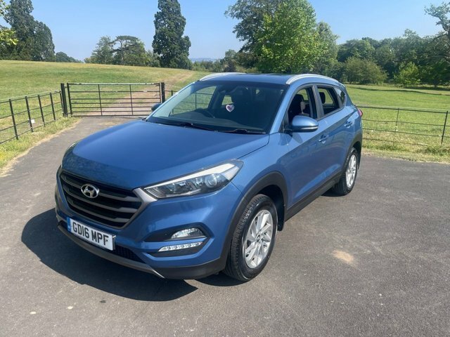 Hyundai Tucson 2016 1.7 Crdi Blue Drive Se Nav Suv Man Blue