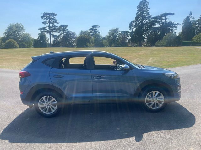 Hyundai Tucson 2016 1.7 Crdi Blue Drive Se Nav Suv Man GD16MPF Blue #6