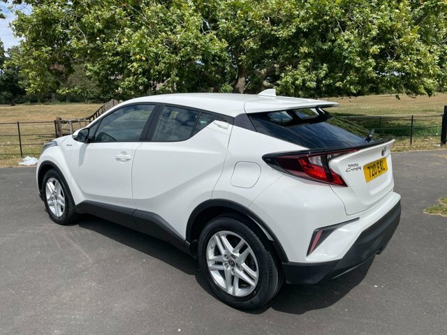 Toyota C-Hr 2021 1.8 Vvt-h Gpf Icon Suv Hybrid Cvt White #3