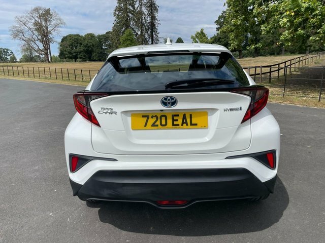 Toyota C-Hr 2021 1.8 Vvt-h Gpf Icon Suv Hybrid Cvt White #4