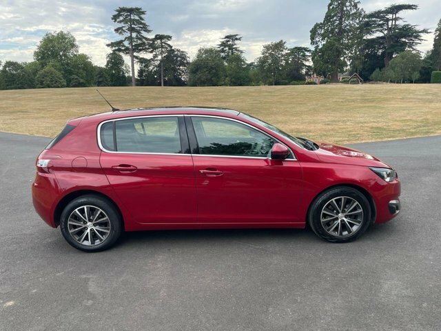 Peugeot 308 2015 1.6 Bluehdi Allure Hatchback Manua Red #6