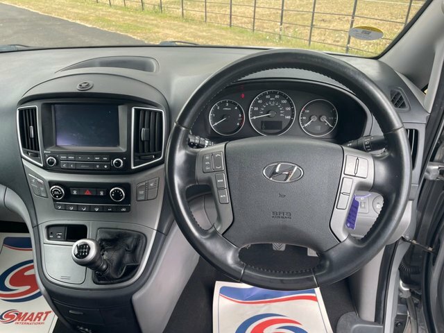 Hyundai I800 Mpv Crdi Se Nav 2018 Black #13
