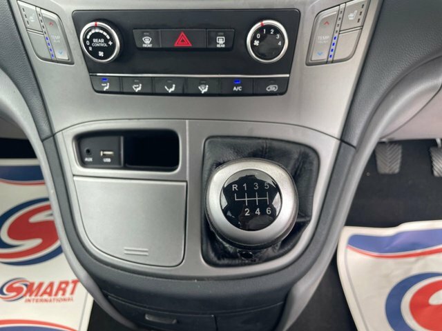 Hyundai I800 Mpv Crdi Se Nav 2018 Black #21