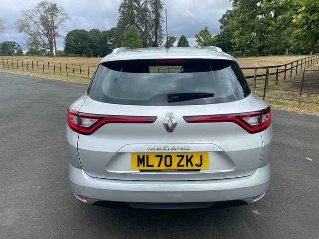 Renault Megane 2020 1.5 Blue Dci Play Sport Tourer Man Silver #4