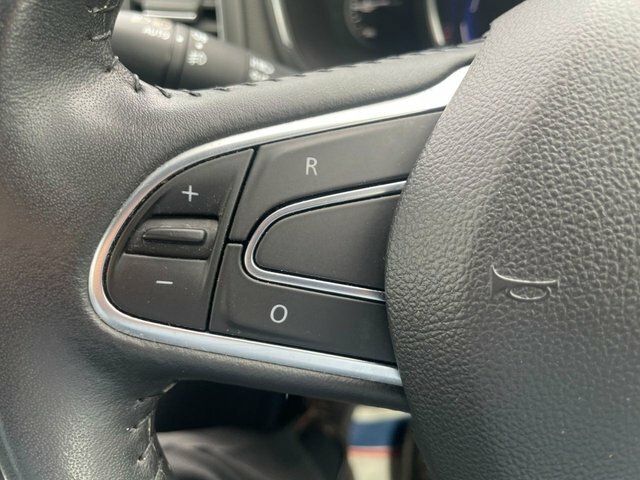Renault Megane 1.5 Blue Dci 115 Iconic Blue #17