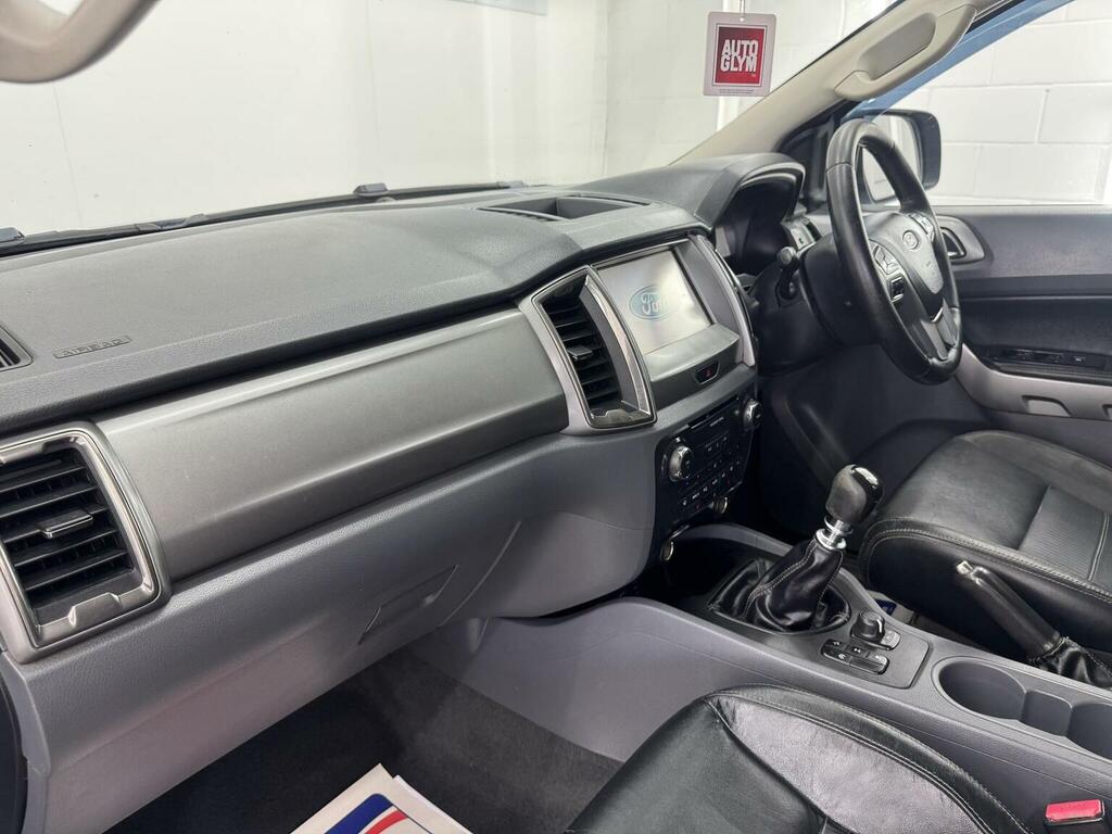 Ford Ranger Tdci Wildtrak Pickup Double Orange #25