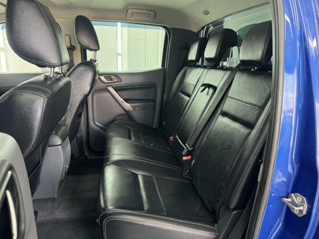 Ford Ranger Tdci Wildtrak Pickup Double Orange #32