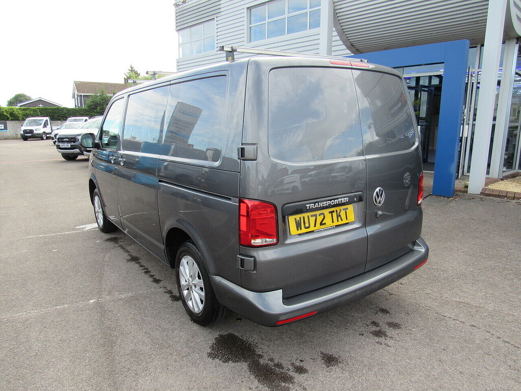 Volkswagen Transporter Tdi T28 Highline Ideal Camper Day Van Euro 6 2.0 5 WU72TKT Grey #3