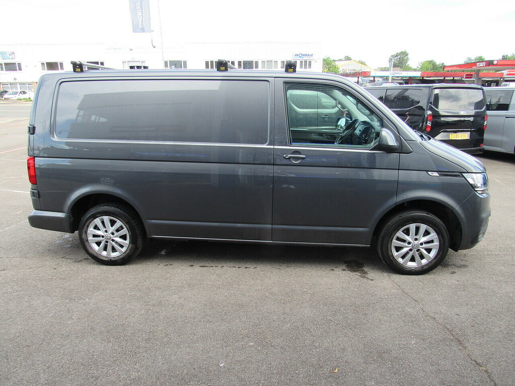Volkswagen Transporter Tdi T28 Highline Ideal Camper Day Van Euro 6 2.0 5 WU72TKT Grey #6