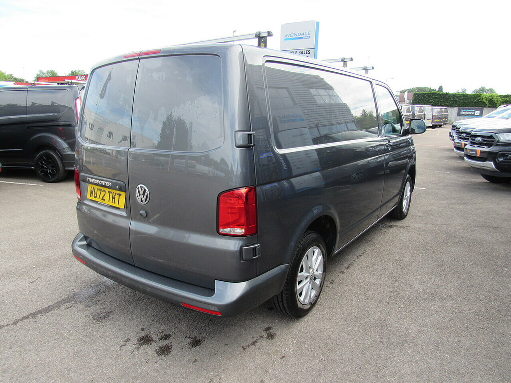 Volkswagen Transporter Tdi T28 Highline Ideal Camper Day Van Euro 6 2.0 5 WU72TKT Grey #5