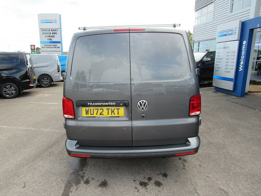 Volkswagen Transporter Tdi T28 Highline Ideal Camper Day Van Euro 6 2.0 5 WU72TKT Grey #4