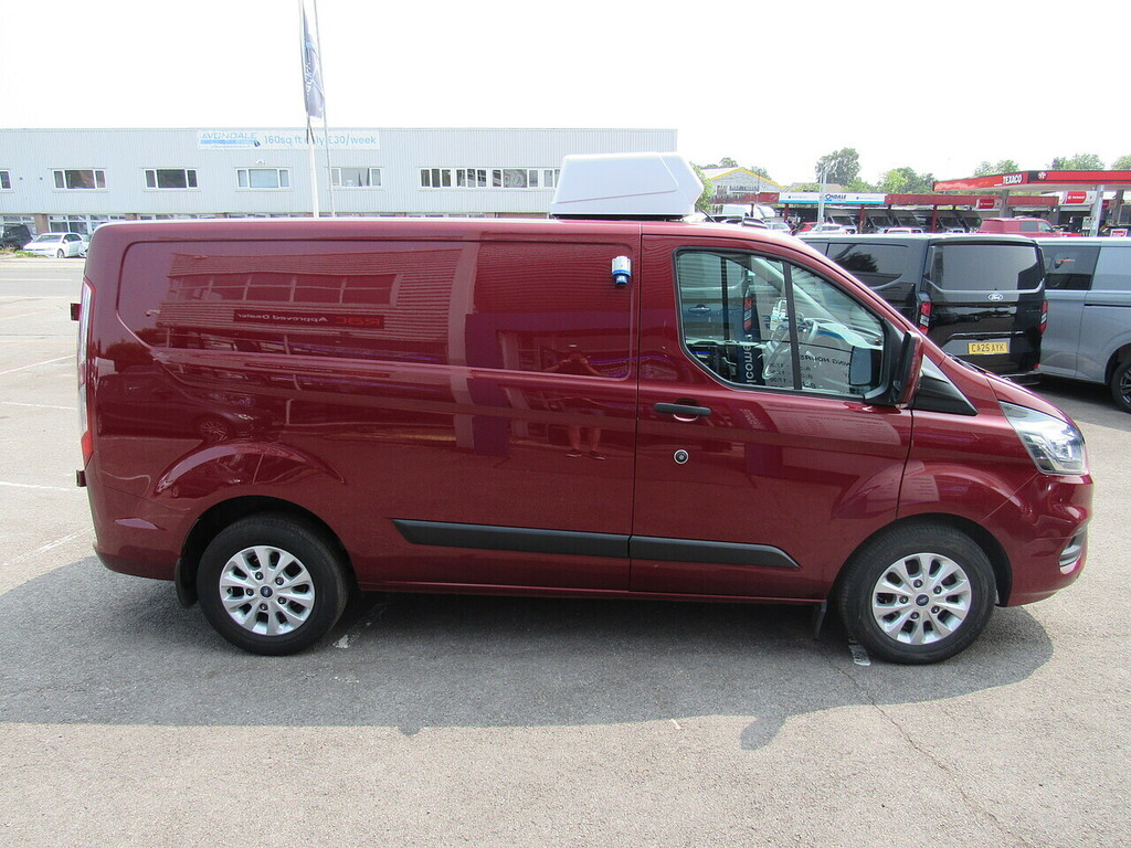 Ford Transit Custom 2.0 300 Ecoblue Trend Panel Van MJ70JLX Red #5