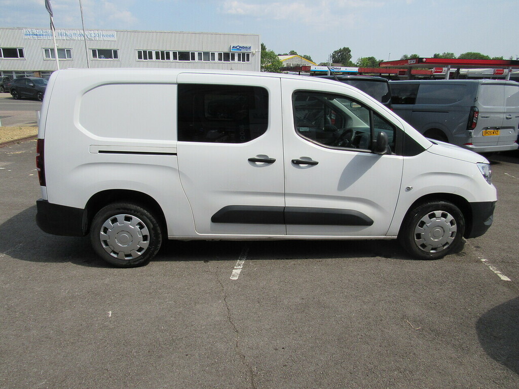 Vauxhall Combo Turbo D 2300 Edition Kombi Crew Van Panel Van Manu White #5