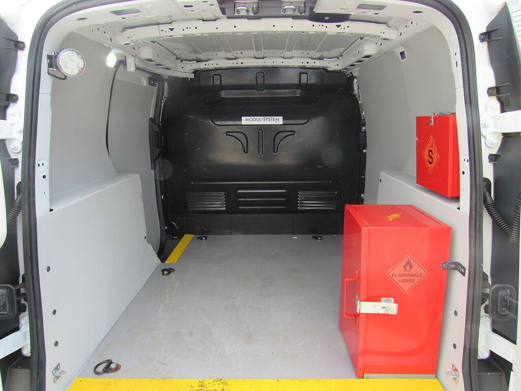 Ford Transit Connect 220 Ecoblue L1 With Air Con Led Lighting Van White #3