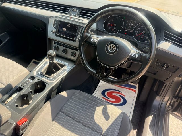 Volkswagen Passat 1.6 Tdi Bluemotion Tech S Saloon Grey #6