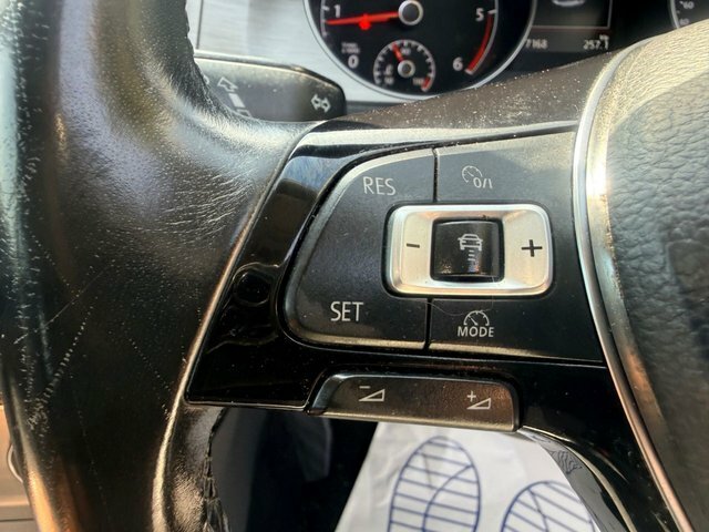 Volkswagen Golf Gti Performance Dsg White #11