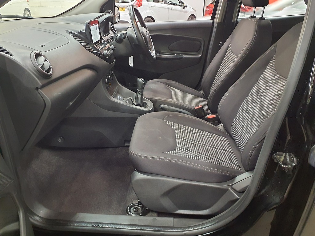 Ford KA+ 1.2 Ti-vct Zetec Hatchback Euro White #9