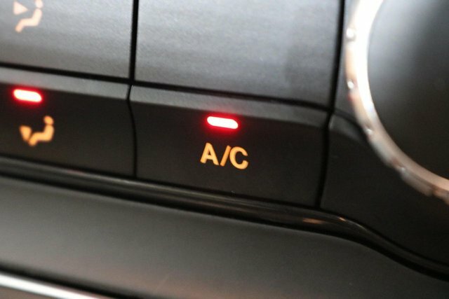 Mercedes-Benz GLA Class 1.3 Gla200 Amg Line Premium 7G-dct Euro 6 Ss Red #52
