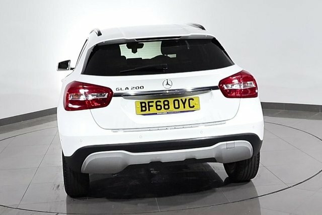 Mercedes-Benz GLA Class 1.3 Gla200 Amg Line Premium 7G-dct Euro 6 Ss Red #16