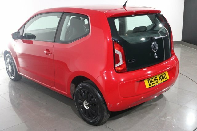 Volkswagen Up 1.0 Street Up 74 Bhp White #46