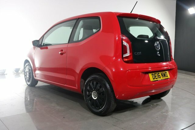 Volkswagen Up 1.0 Street Up 74 Bhp White #47