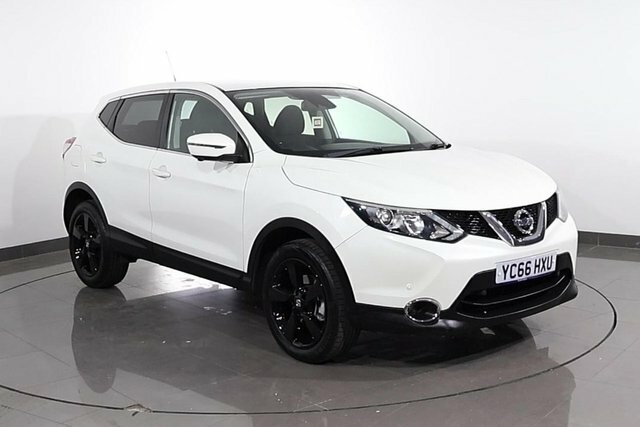 Nissan Qashqai 1.2 Dig-t N-connecta Suv 2Wd Eur White