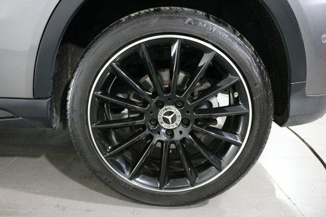 Mercedes-Benz GLA Class Blue #17