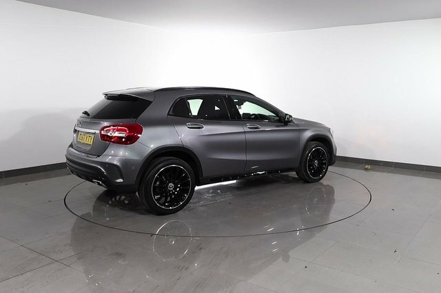 Mercedes-Benz GLA Class Blue #86