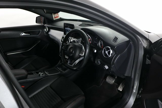 Mercedes-Benz GLA Class Blue #21