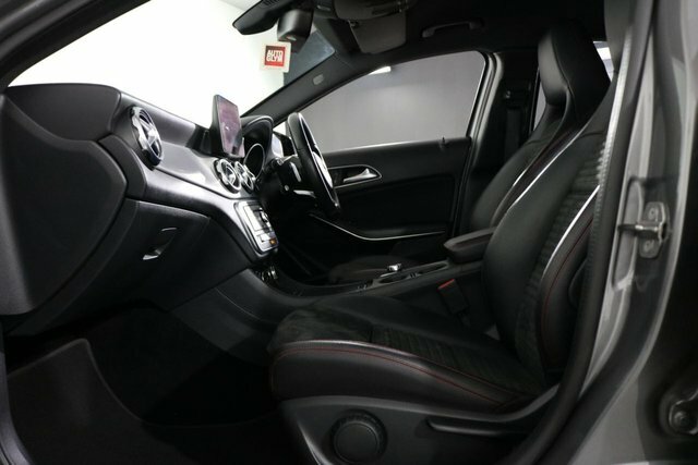 Mercedes-Benz GLA Class Blue #31