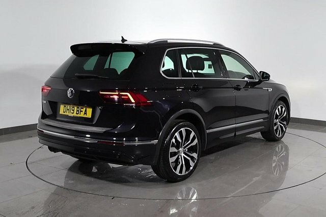 Volkswagen Tiguan 2.0 Tdi R-line Tech Suv Dsg Euro 6 S S Black #6