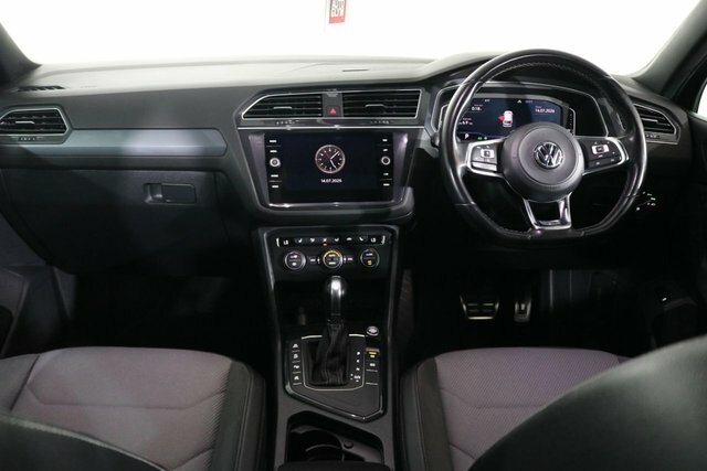 Volkswagen Tiguan 2.0 Tdi R-line Tech Suv Dsg Euro 6 S S Black #3