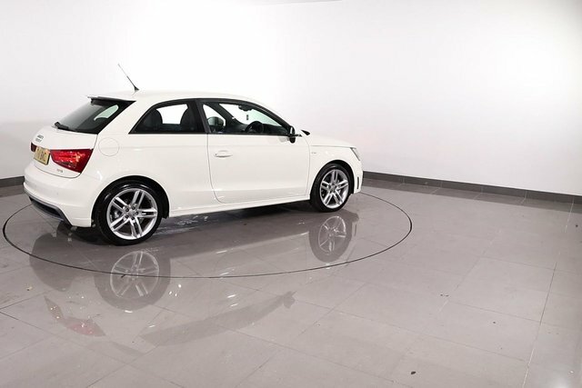 Audi A1 1.6 Tdi Sport Euro 5 Ss White #77