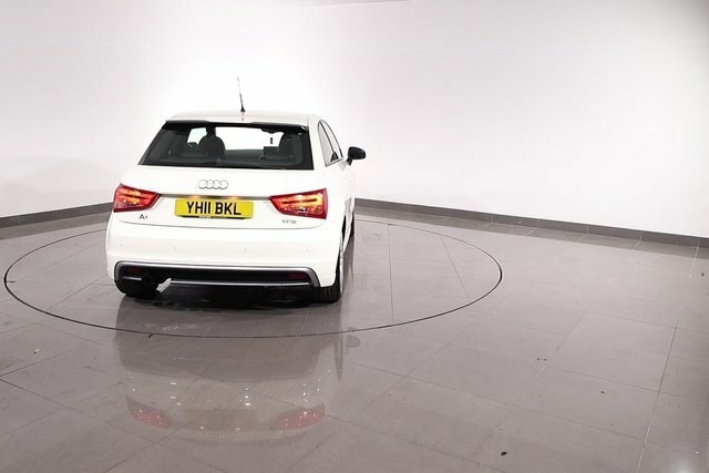 Audi A1 1.6 Tdi Sport Euro 5 Ss White #67
