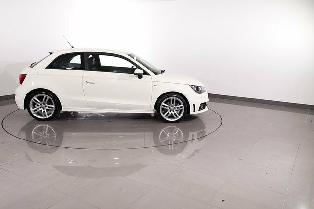 Audi A1 1.6 Tdi Sport Euro 5 Ss White #84
