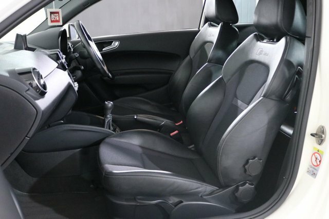 Audi A1 1.6 Tdi Sport Euro 5 Ss White #22