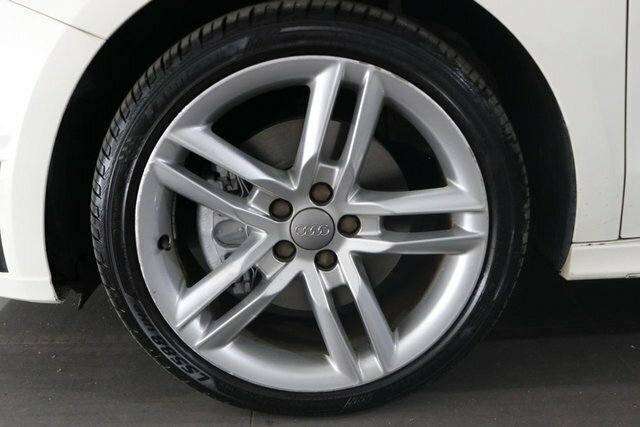 Audi A1 1.6 Tdi Sport Euro 5 Ss White #15