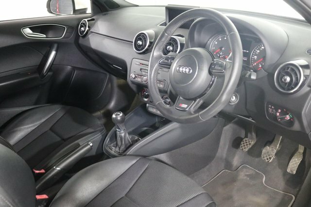 Audi A1 1.6 Tdi Sport Euro 5 Ss White #17