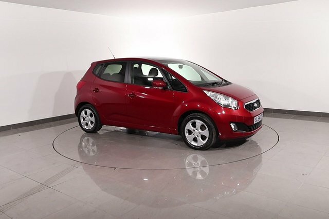 Kia Venga 1.6 4 White #92