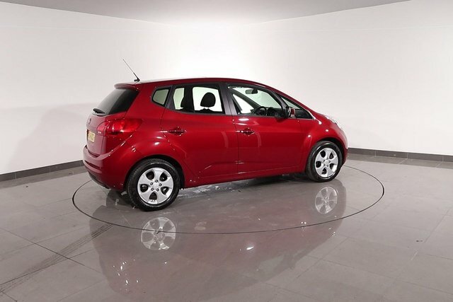 Kia Venga 1.6 4 White #80