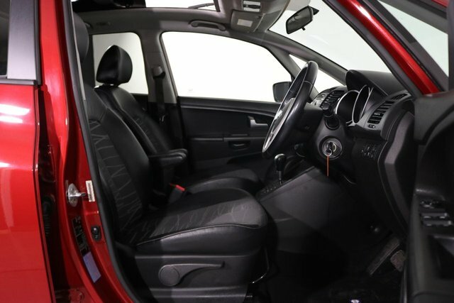 Kia Venga 1.6 4 White #23