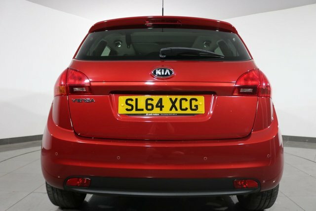 Kia Venga 1.6 4 White #61