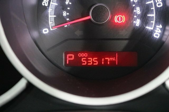 Kia Venga 1.6 4 White #33