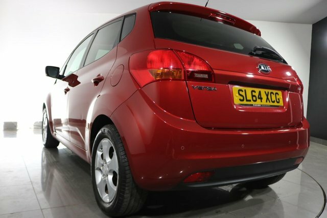 Kia Venga 1.6 4 White #57