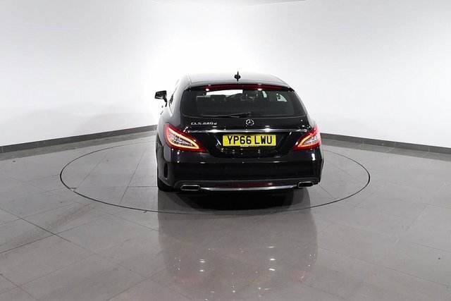 Mercedes-Benz CLS D Amg Line Silver #71