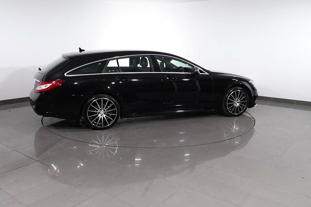 Mercedes-Benz CLS D Amg Line Silver #86